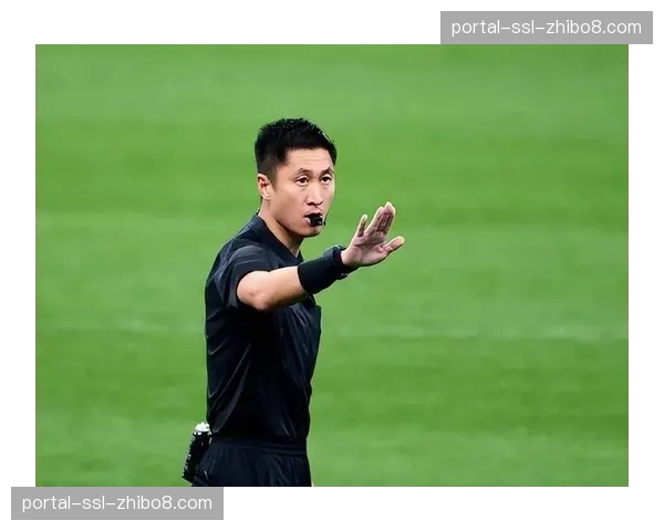 评论:VAR介入进攻有利原则的判罚,是否影响了比赛转换的自然流畅性? 评论:VAR介入进攻有利原则的判罚,是否影响了比赛转换的自然流畅性?